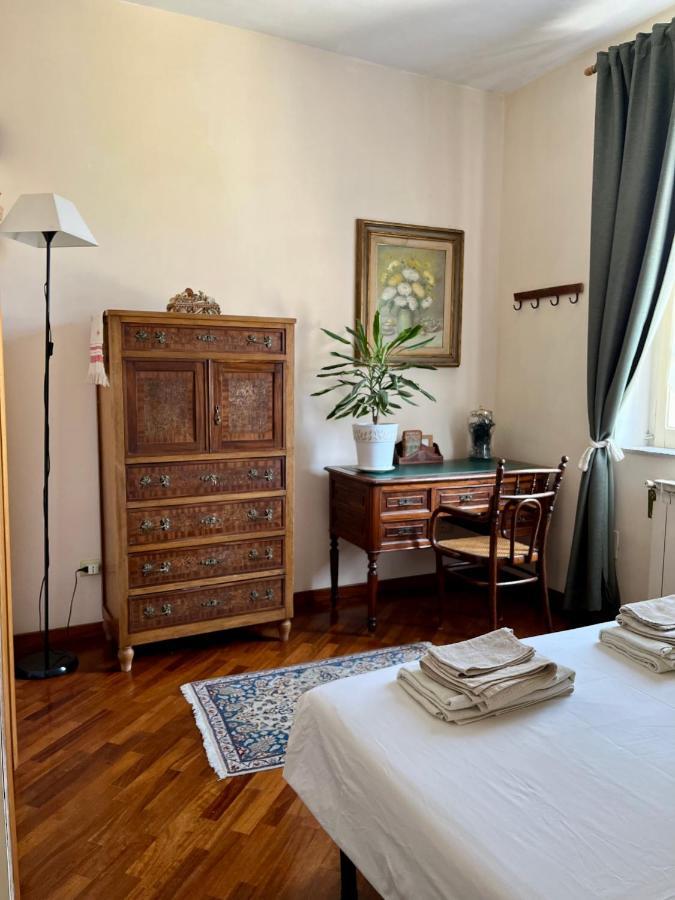 Casa Vacanze Seahorse ซาแลร์โน ภายนอก รูปภาพ